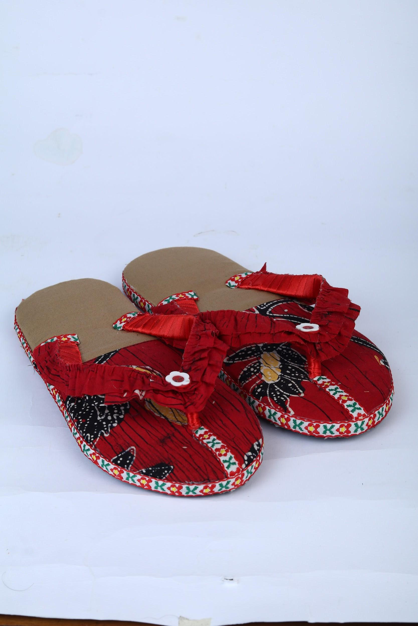 Sandal Jepit Dewasa Batik Merah by nan