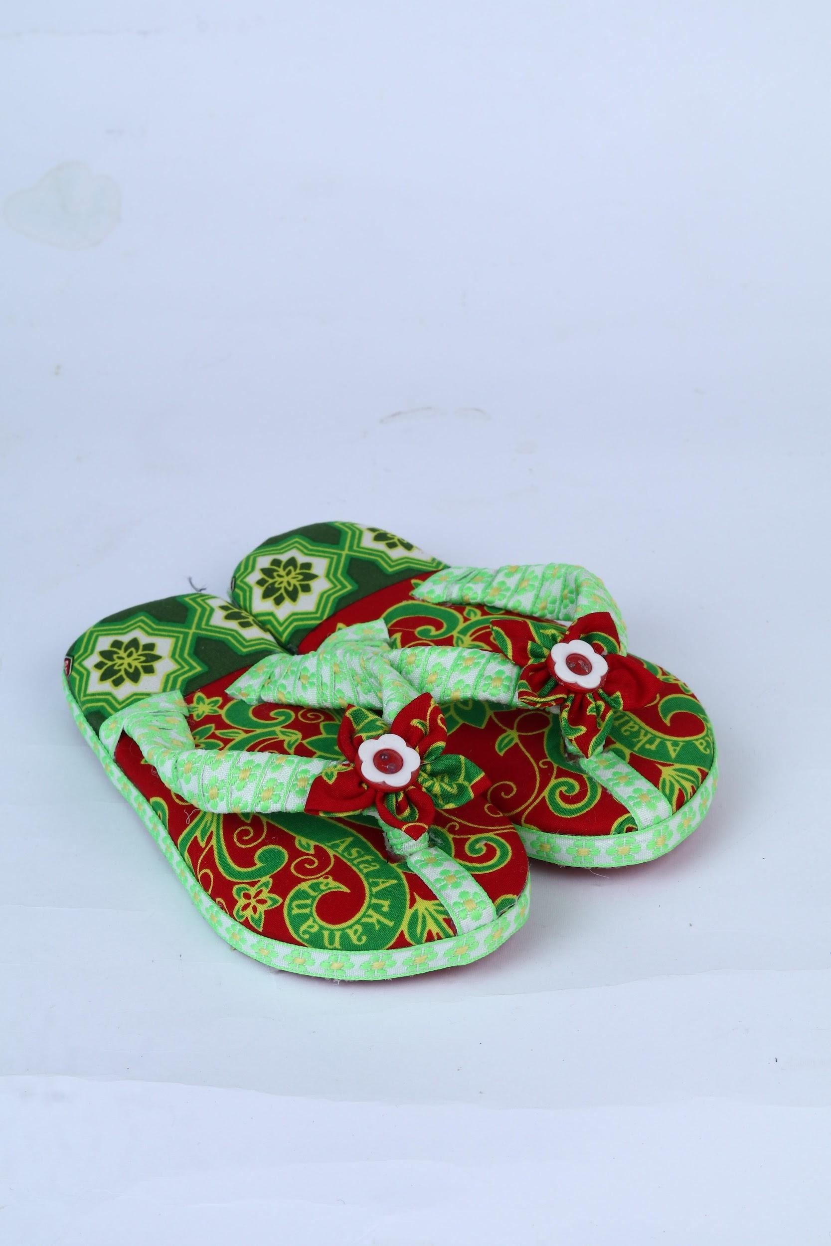 Sandal Jepit Balita Batik Hijau by nan
